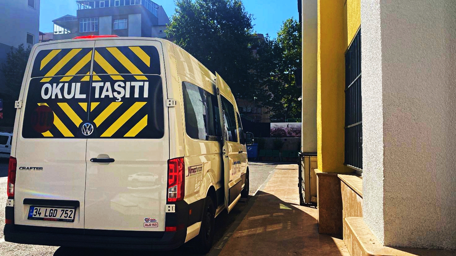 Yılmaz Turizm servis aracı